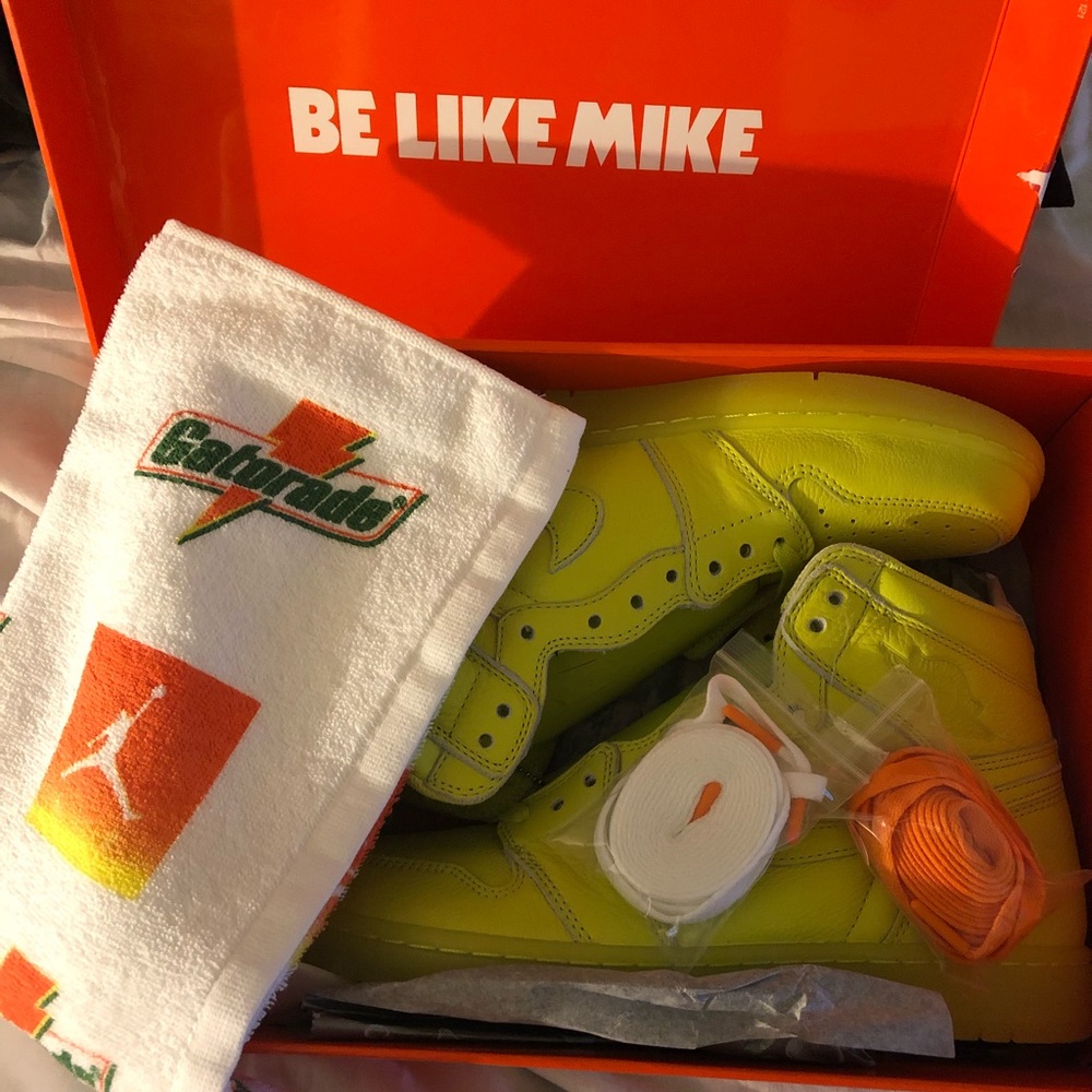 Nike Jordan Retro High OG Lemon Lime